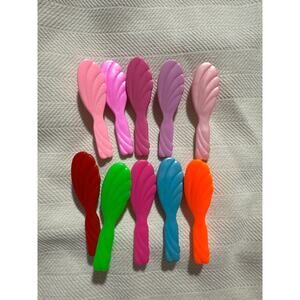 Mixed Lot of 10 Vintage Doll Hair Shell Brushes Assorted Colors Barbie